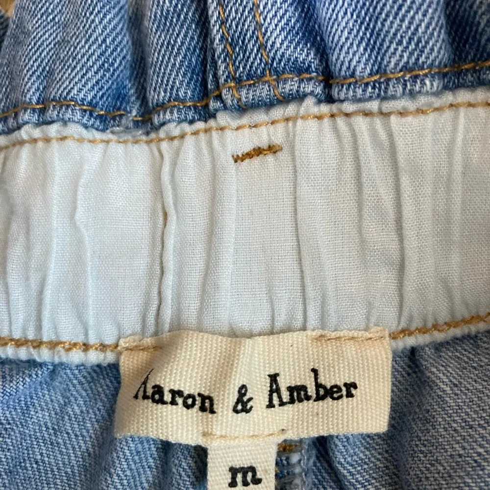 Aaron & Amber Light Denim Washed Distressed High Waist Shorts Size M - Picture 5 of 8